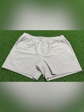 New light gray VSRT shorts XL